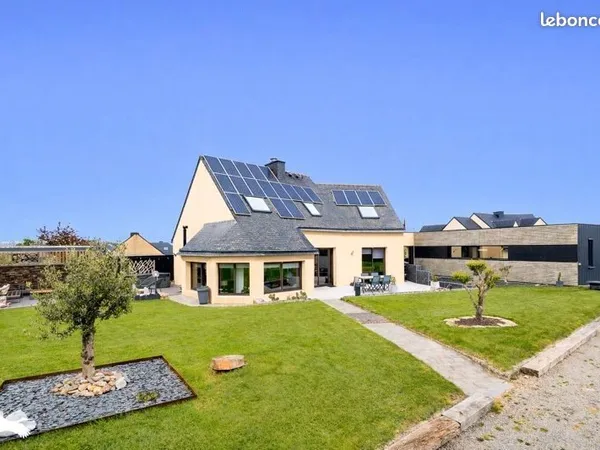 Maison 7 pièces 156 m²