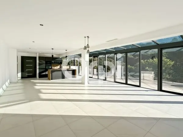 Maison 5 pièces 170 m²