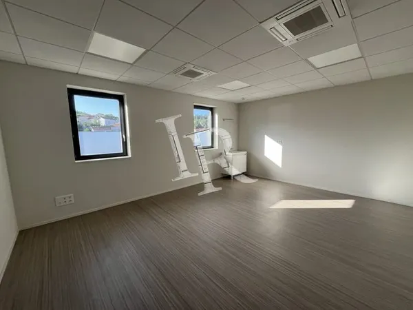 Bureau 23 m²
