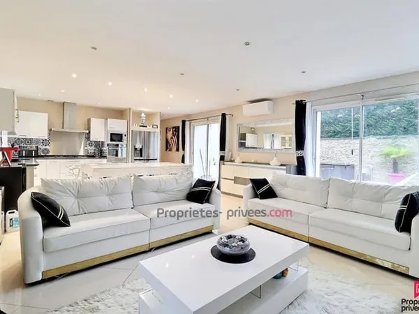 Maison Sainte-Geneviève-des-Bois 10 pièces 210 m2