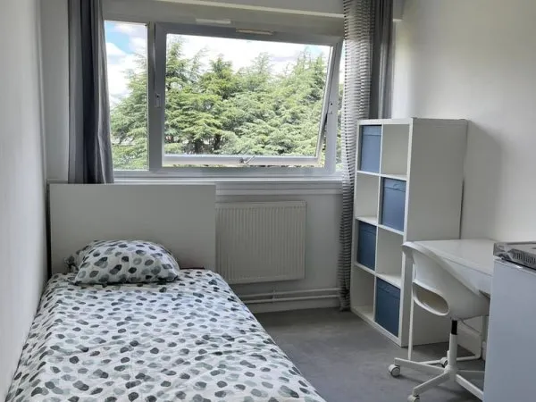 Studio 1 pièce 11 m²