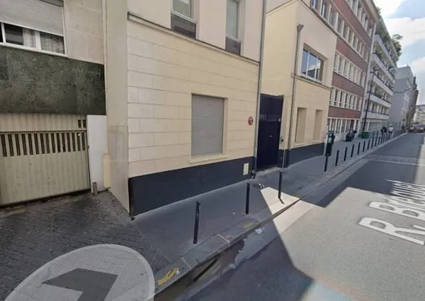 Parking 16 m²