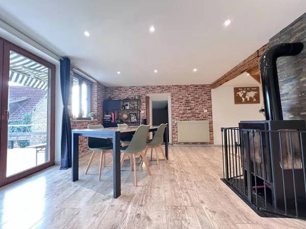 Maison 8 pièces 170 m²