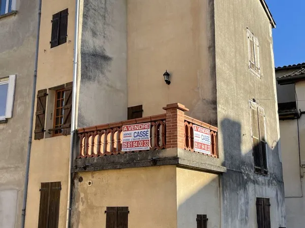 MAISON-APPARTEMENT AVEC TERRASSE PLEIN SOLEIL