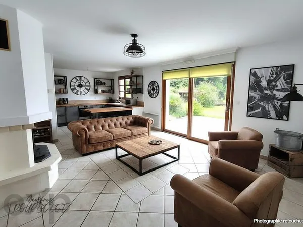 Maison contemporaine à vendre à Verton