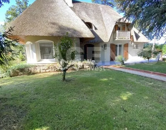 Maison de luxe 7 pièces 203 m²