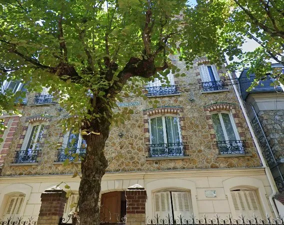APPARTEMENT DE TYPE F2AU MARCHE