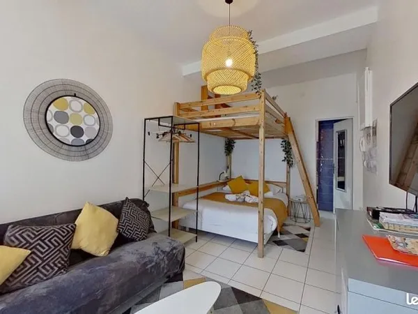 Studio 2 pièces 23 m²