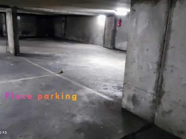 Place de parking - Paris 19