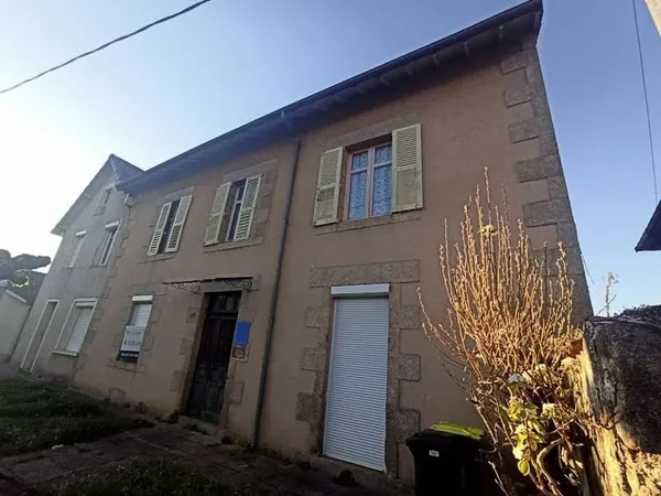 Local 4 pièces 70 m²