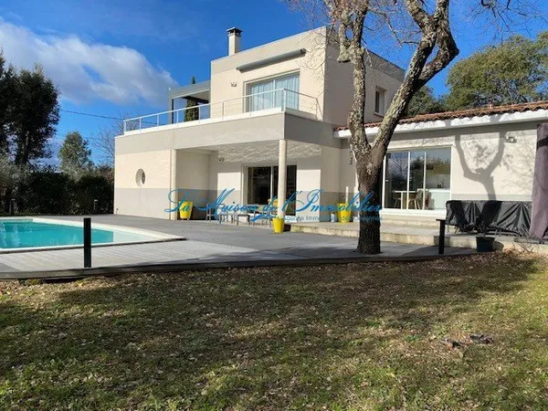 A 5 min de QUISSAC, belle villa F6 contemporaine de 135m2 av