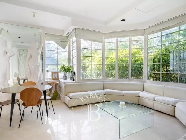 Sté Barnes - EXCLUSIVITÉ - Propriété Louveciennes Piscine Tennis - 2 700 m² terrain