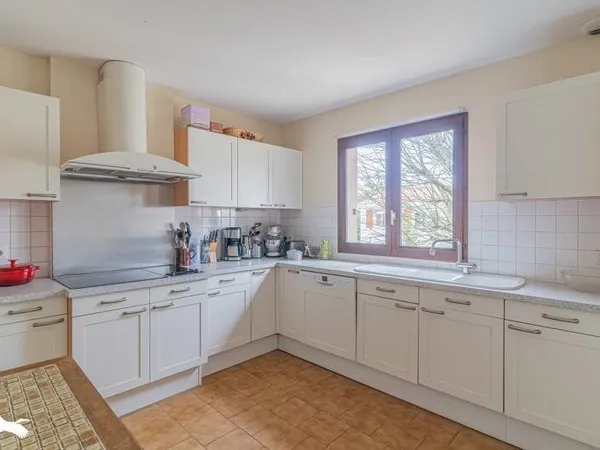 Maison 6 pièces 167 m²
