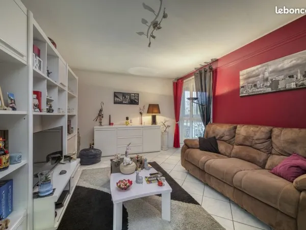 Appartement 4 pièces 80 m²