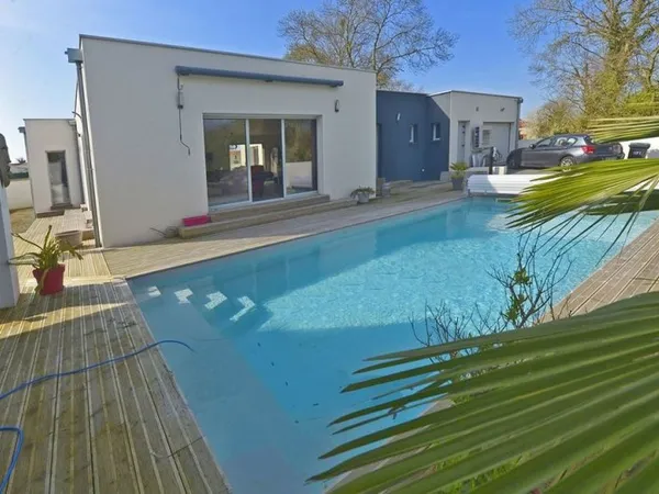 Maison - 170m ²