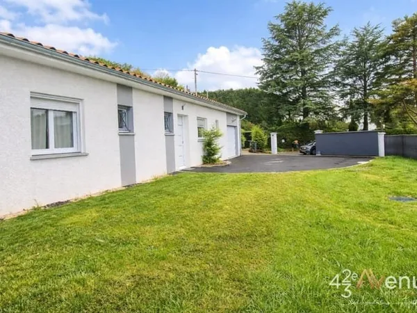 Maison plain pied de 2018, T5 de 100m² , terrain de 1000m²