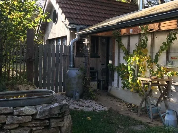 Tiny house