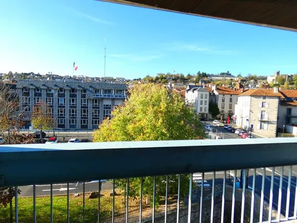 T3 ASCENSEUR 3 BALCONS PARKING