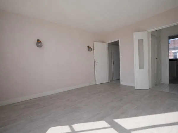 Appartement Romainville 2 pièces 40 m2 Métro Carnot