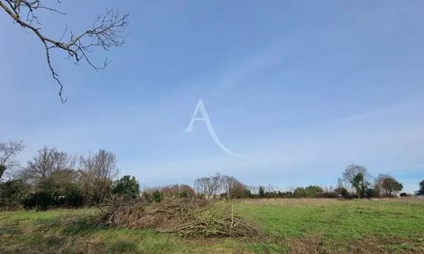 Réalisez librement votre maison, Terrain au FENOUILLER 376 m²