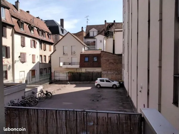 Studio 1 pièce 19 m²