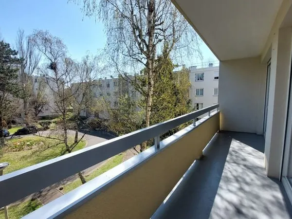 Appartement 4 pièces 77 m²