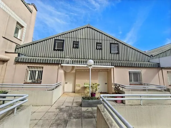 Arles - Duplex lumineux avec garage en résidence sécurisée