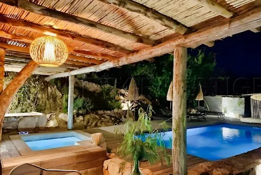 Propriété 320 m²