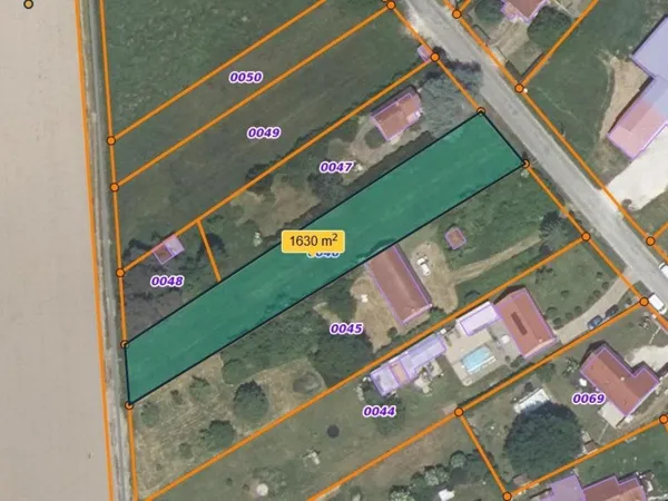 Terrain en individuel 1630 m²