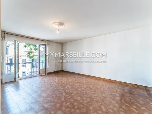 Vends T3 - 82m² - Marseille 13005