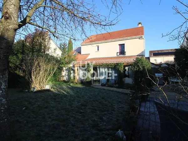 Maison 7 pièces 136 m²