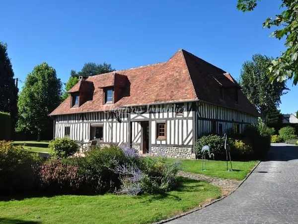 Maison 5 pièces 214 m²