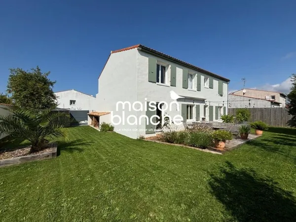 Maison de luxe 5 pièces 158 m²