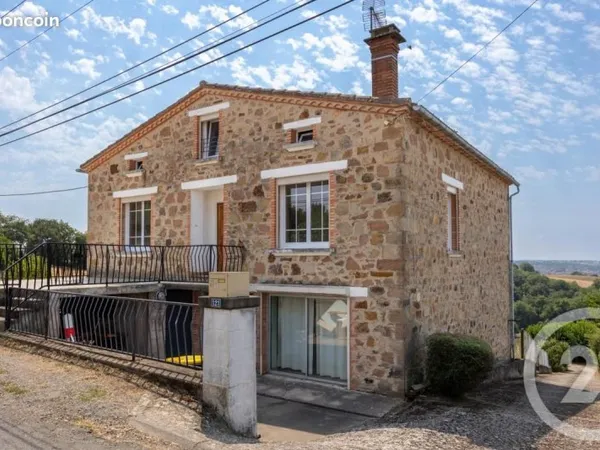 Maison de village 8 pièces 182 m²