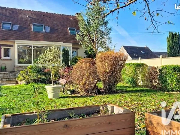 Maison familiale 6 pièces 144 m²