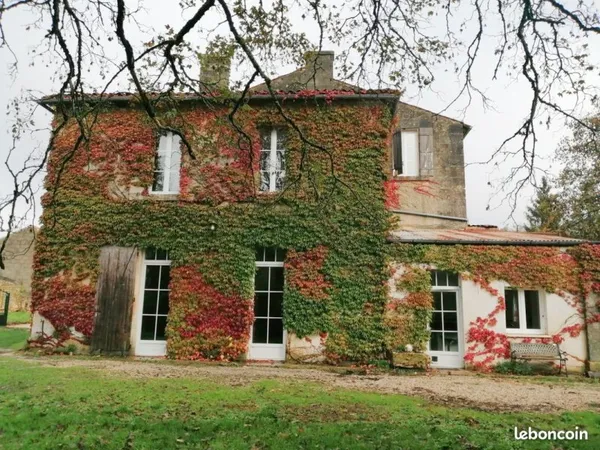 Part loue Maison à Saint Brice 3 chambres avec grand jardin et piscine