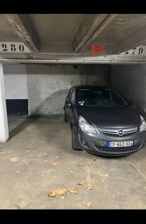Parking 9 m²