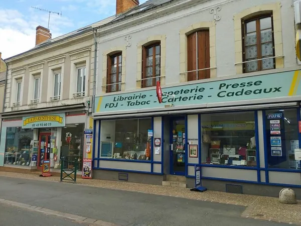Immeuble Vibraye 10 pièce(s) 286 m2