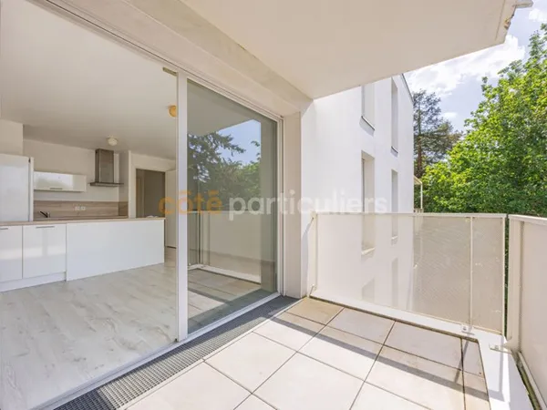 NANTES - PROCÉ - APPARTEMENT T2 - 41 M2 HABITABLES - BALCON - STATIONNEMENT -