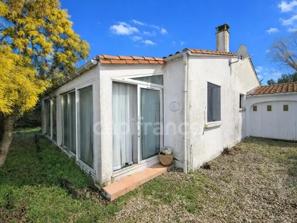 Maison à vendre 4 pièces BARZAN (17) - Garage - Terrain de 526m²