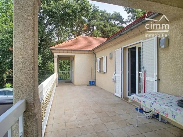 Maison 6 pièces 193 m²