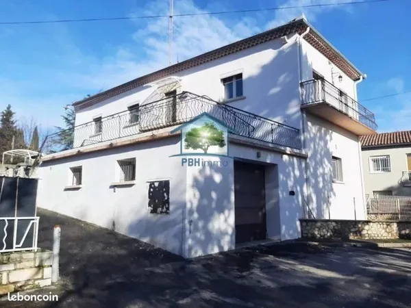 Maison 8 pièces 158 m²