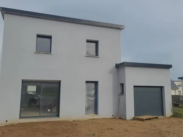 MAISON 3 CHAMBRES SUR PLONEOUR LANVERN
