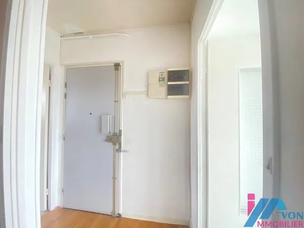 Appartement T5 de 82.03m2 avec balcon et cave