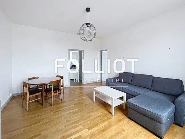 A louer : Appartement T2 Meublé à Fougères - Réf.2545CV