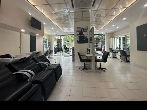 Vends fond de commerce salon de coiffure