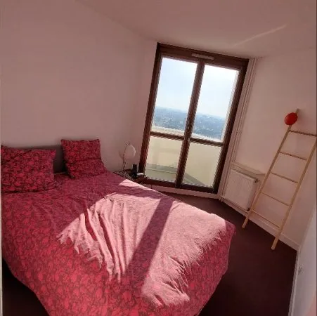 Loue chambre dans appartement - 89m²