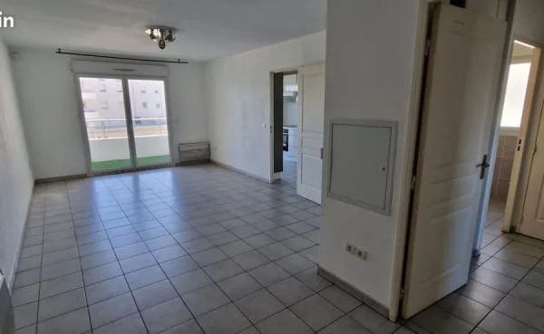 Opportunité Investisseur : Spacieux T3 avec Terrasse et Garage - Résidence Sécurisée