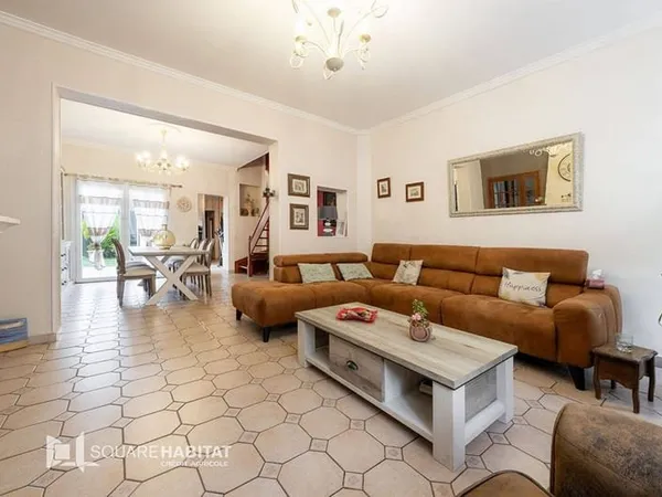 Maison 8 pièces 208 m²