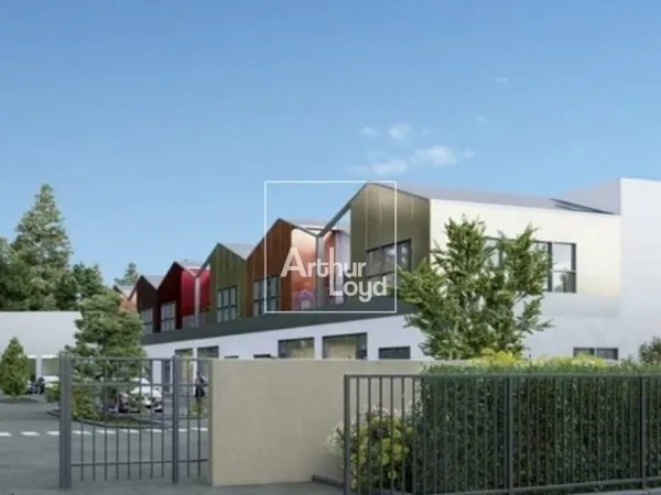 Local d'activité 1803 m²